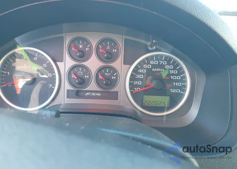 2005 Ford F-150 Fx4/Xlt z USA, uszkodzony, nr VIN 1FTPX04585KD20341